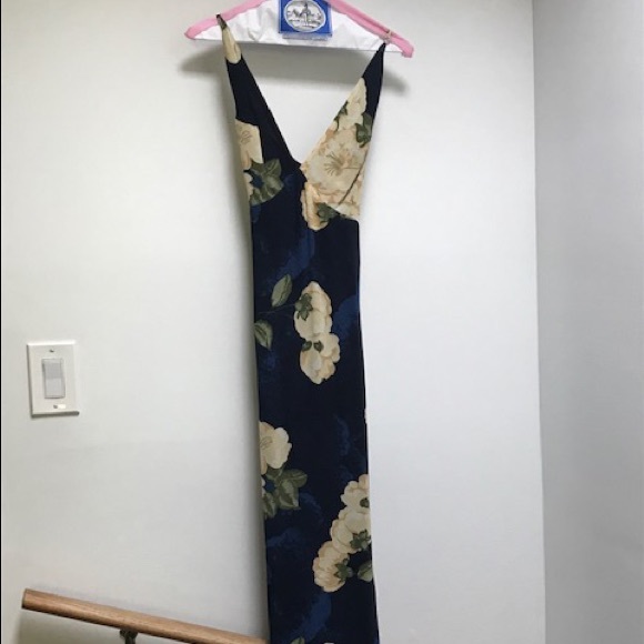 Reformation Dresses & Skirts - Reformation navy floral maxi gown